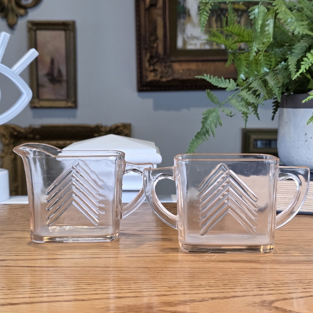 Vintage Art Deco Pink Glass Sugar & Creamer Set | Retro Chevron Pattern Mexico